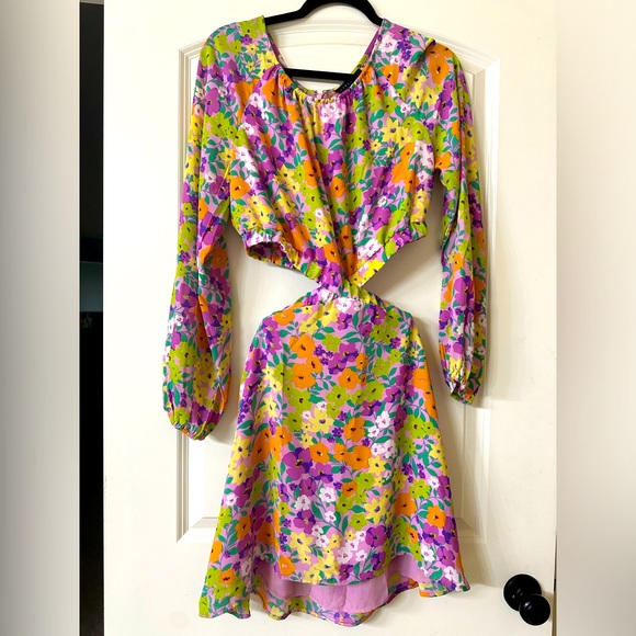 Sanctuary Dresses & Skirts - Sanctuary cut out dress